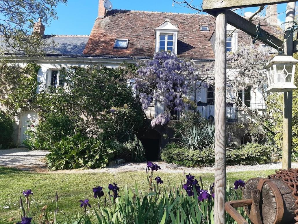 Hotel Domaine Les Feuillants Crouzilles Exterior foto